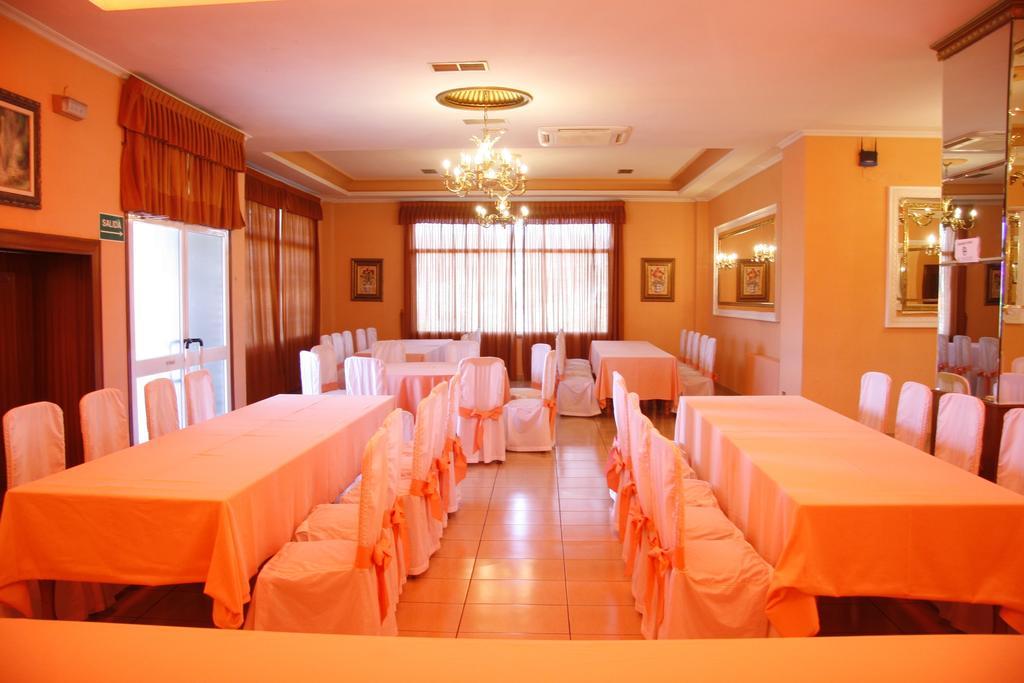 אורנסה Hotel San Rosendo מראה חיצוני תמונה