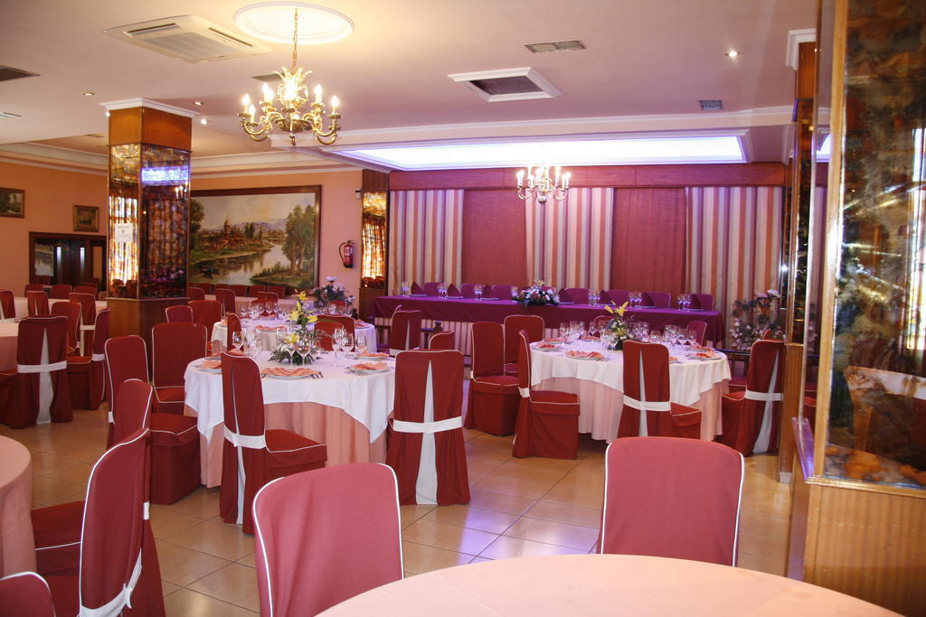 אורנסה Hotel San Rosendo מראה חיצוני תמונה