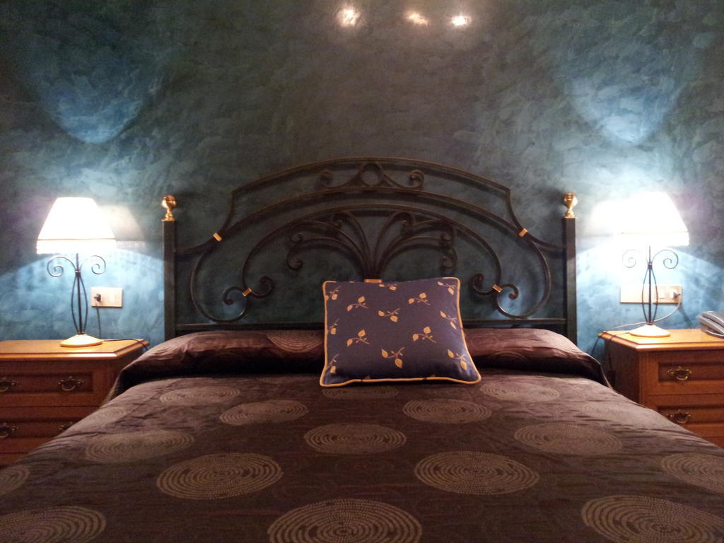 אורנסה Hotel San Rosendo חדר תמונה